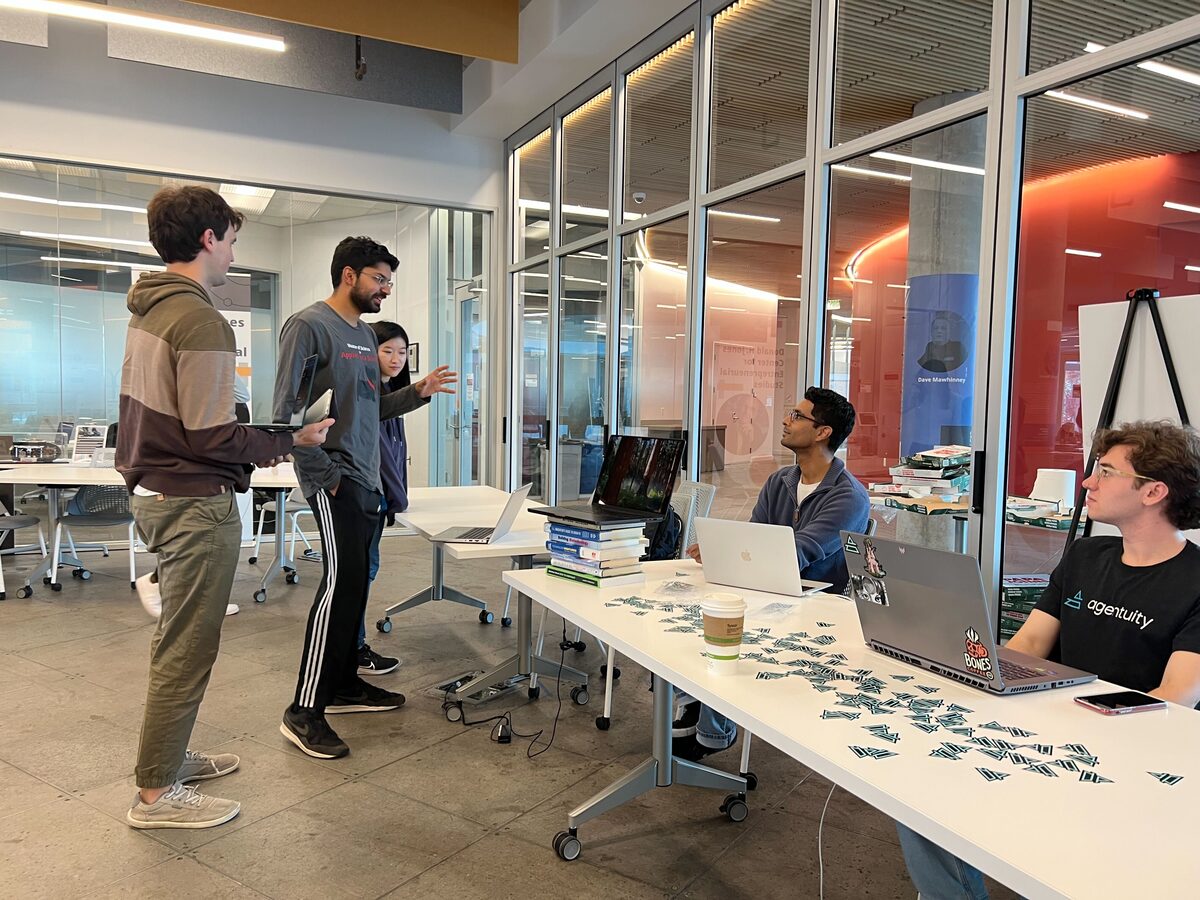 Conversations at the Agentuity booth